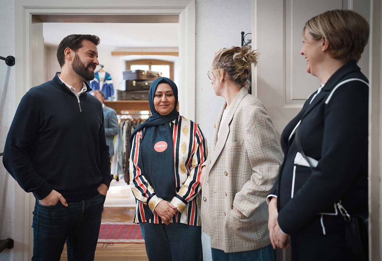 Bild 4: Symbolbild „Beschäftigung im carla Shop“