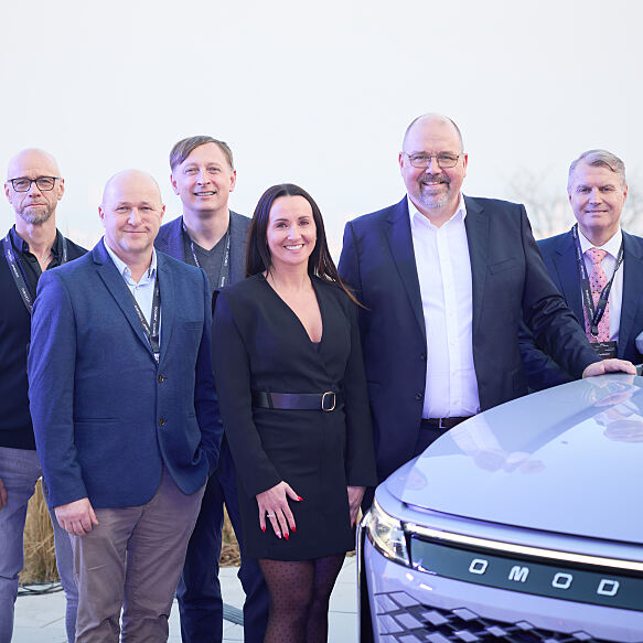 Zwei der neuen Händlerpartner beim Launch-Event des OMODA 9 in Wien