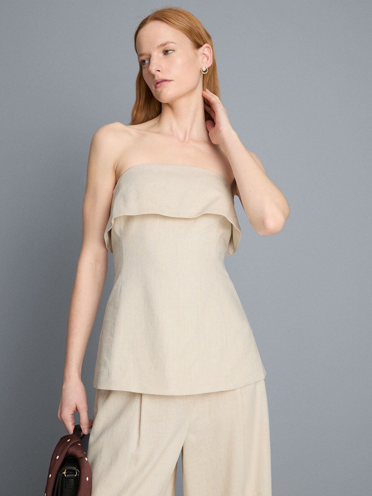 PRIMARK_SS26_primark_deutschland-primark_co_linen_mix_bandeau-16-eur18-usd25-ron90-pln80-czk470-ref2316807