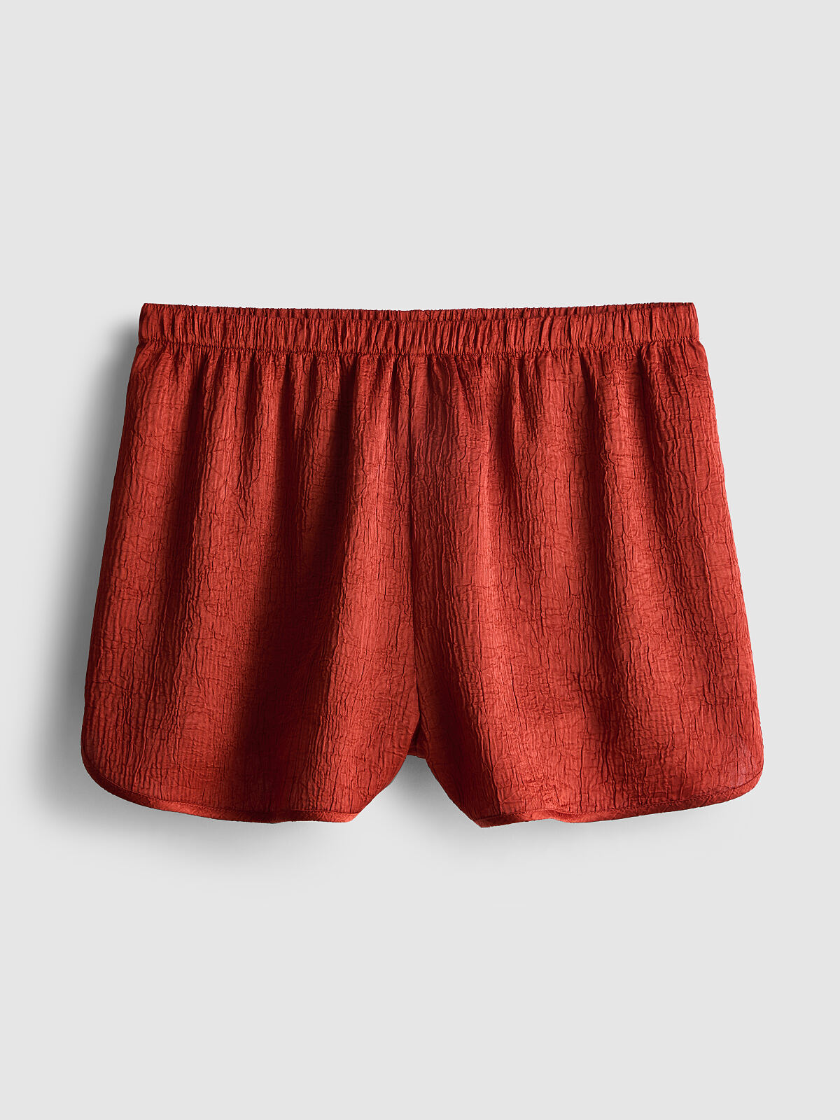 PRIMARK_SS26_primark_deutschland-primark_satin_racer_short-12-eur14-usd18-ron70-pln60-czk365-3-ref2317359