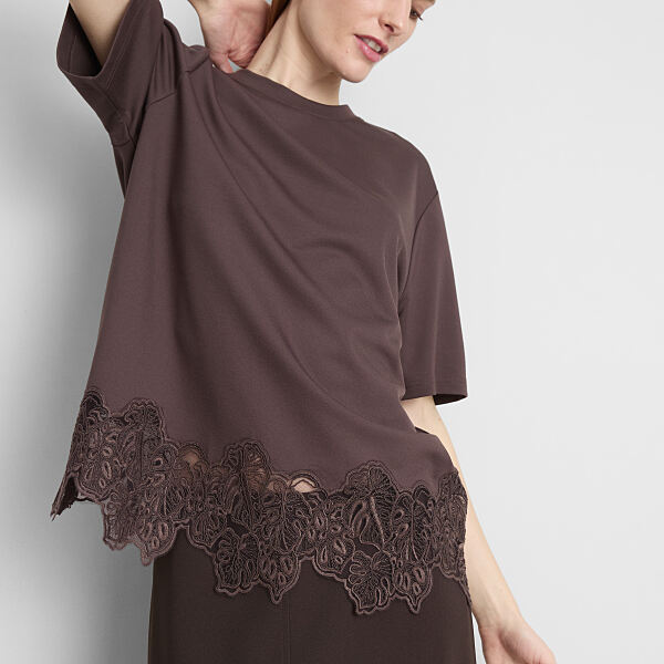 PRIMARK_SS26_primark_deutschland-primark_edit_lace_jersey_tee-16-eur18-usd24-ron90-pln80-czk470-5-ref2302086