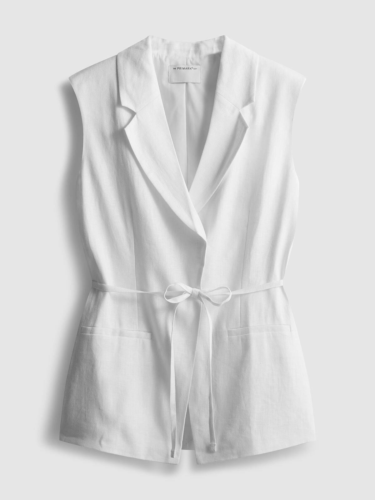 PRIMARK_SS26_primark_deutschland-primark_edit_linen_waistcoat-26-eur28-usd33.50-ron135-pln125-czk730-2-ref2302161