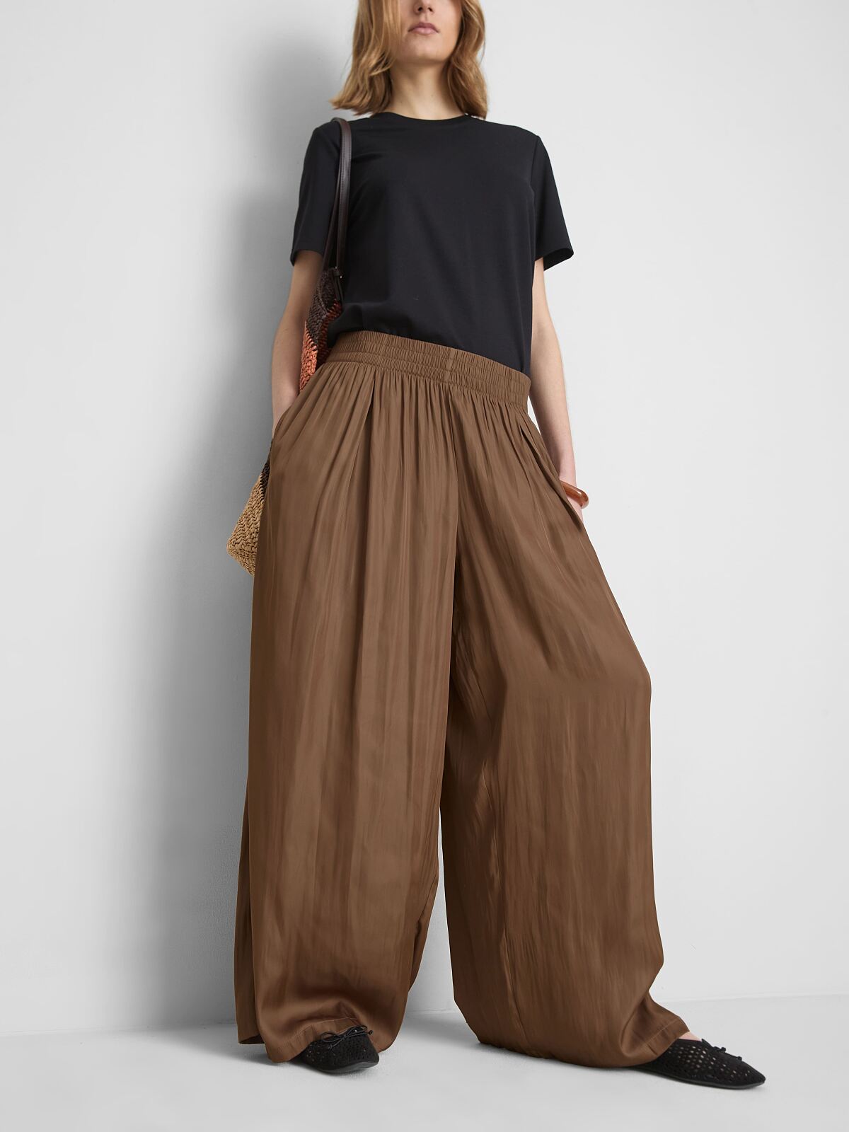 PRIMARK EDIT SATIN TROUSER, £22, €24, 32, RON120, LN105, CZK625
