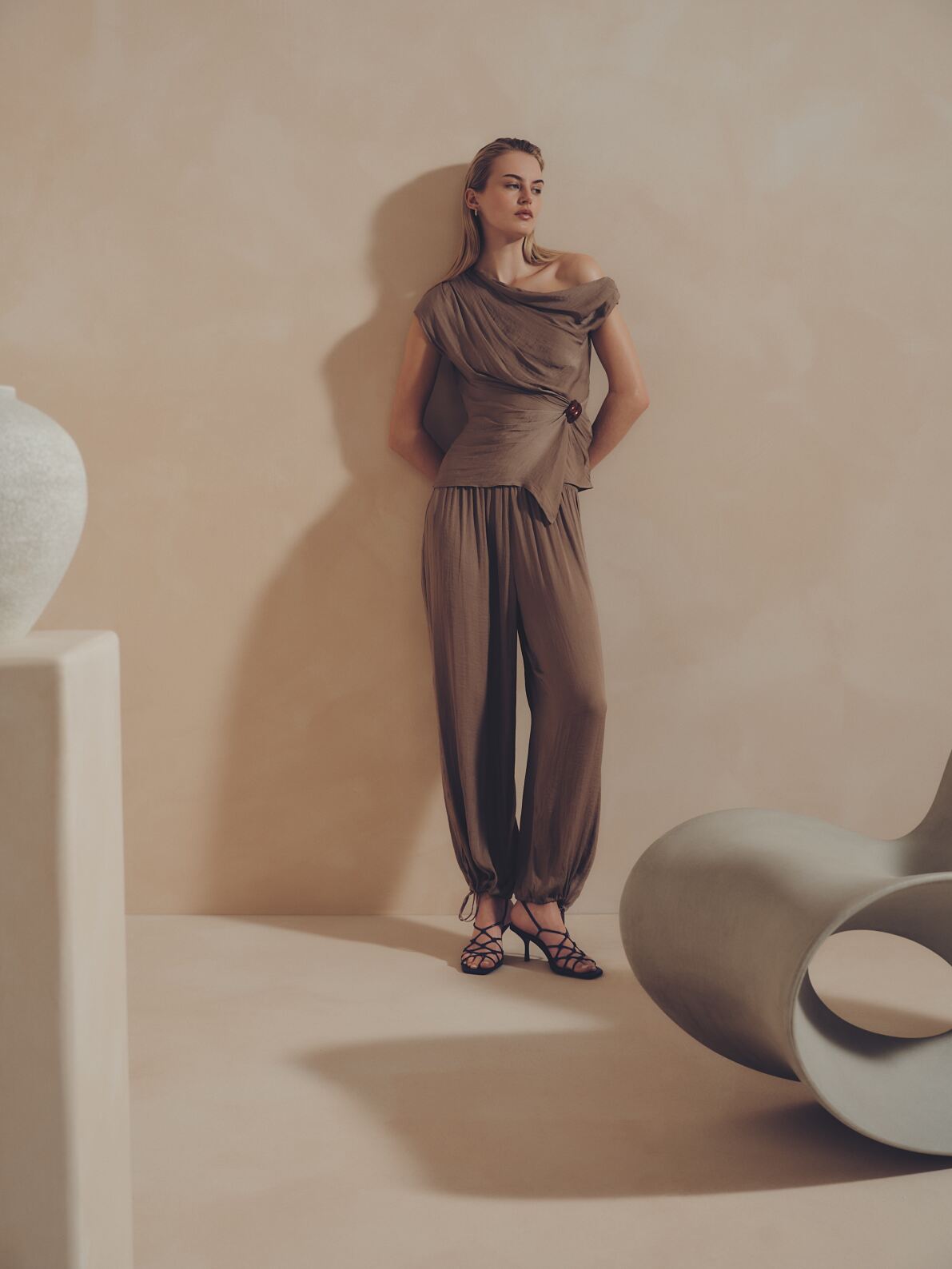 PRIMARK EDIT HARDWARE DRAPE TOP, £16, €18, $25, RON90, PLN80, CZK470, EDIT SATIN TIE LEG, £20, €22, $30, RON110, PLN95, CZK570