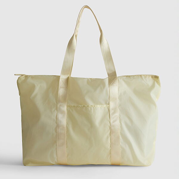 PRIMARK PACK AND GO WEEKENDER, £6, €8, $9.50 RON40, PLN34, CZK210 (2)