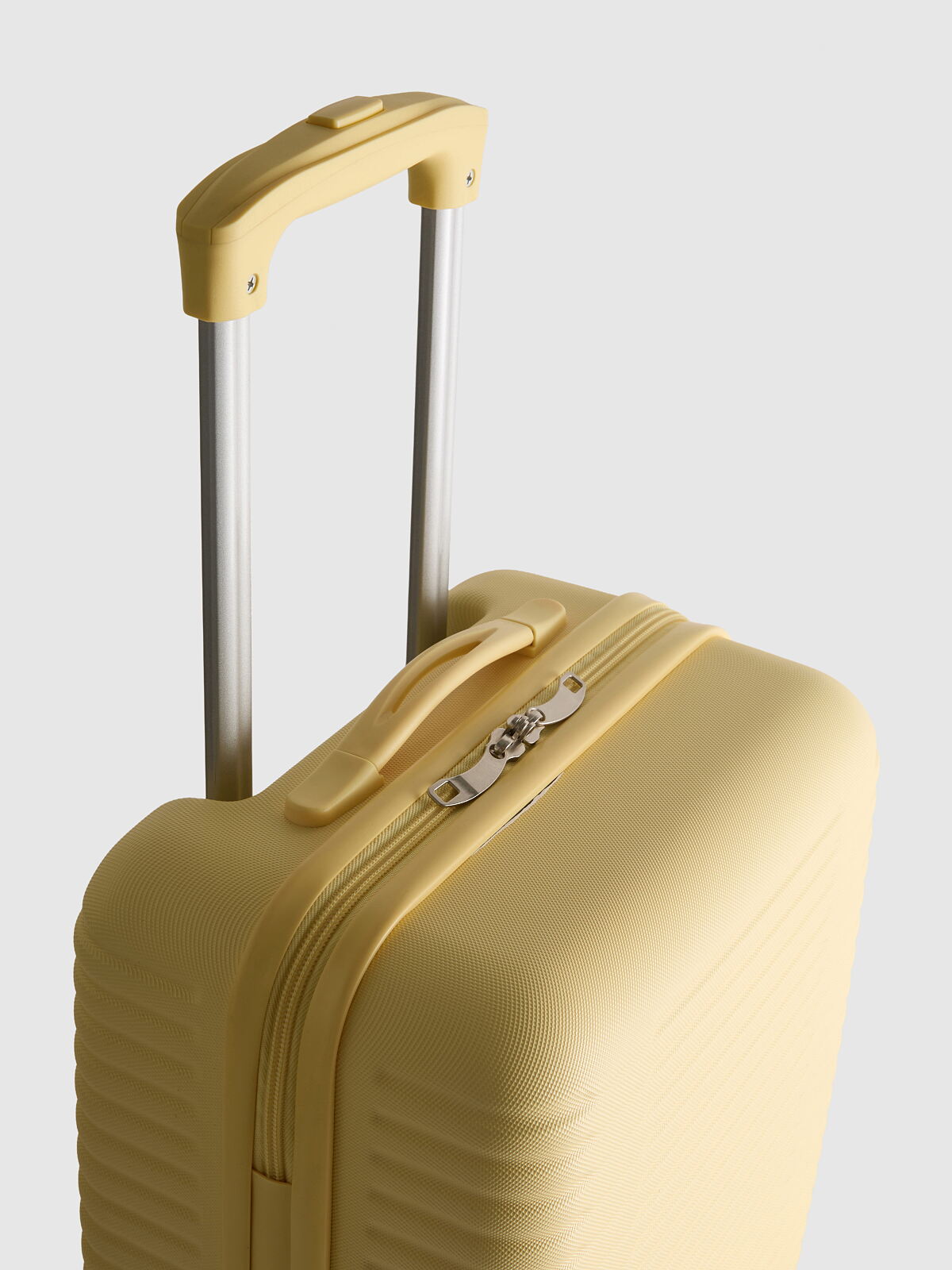 PRIMARK UNDERSEAT CASE, £25, €28, RON135, PLN125, CZK730