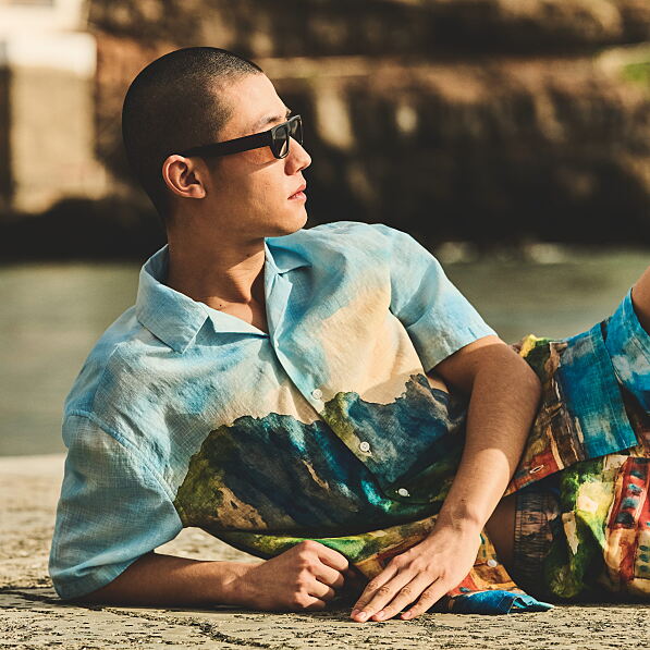 20260311_ExtCampaign_OwningTheSummer_D6_MountainShirt_PI_Shot158_300DPI_CMYK