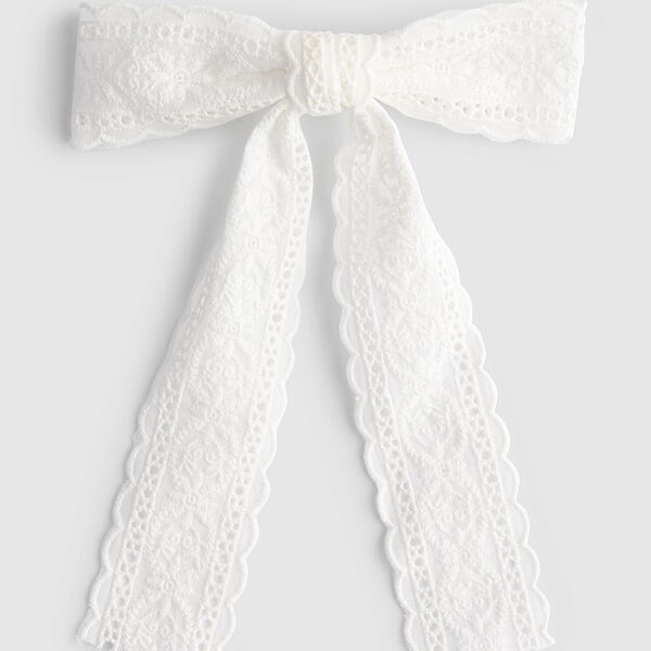 PRIMARK 1PK BROIDERIE BOW, £4, €5, $8, RON25, PLN22, CZK130