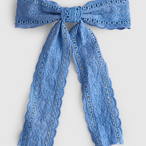 PRIMARK 1PK BROIDERIE BOW, £4, €5, $8, RON25, PLN22, CZK130 (2)