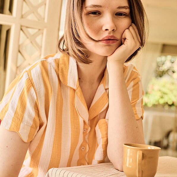 PRIMARK STRIPE PJ TOP YELLOW £12 €14 $18 RON70 PLN60 CZK365