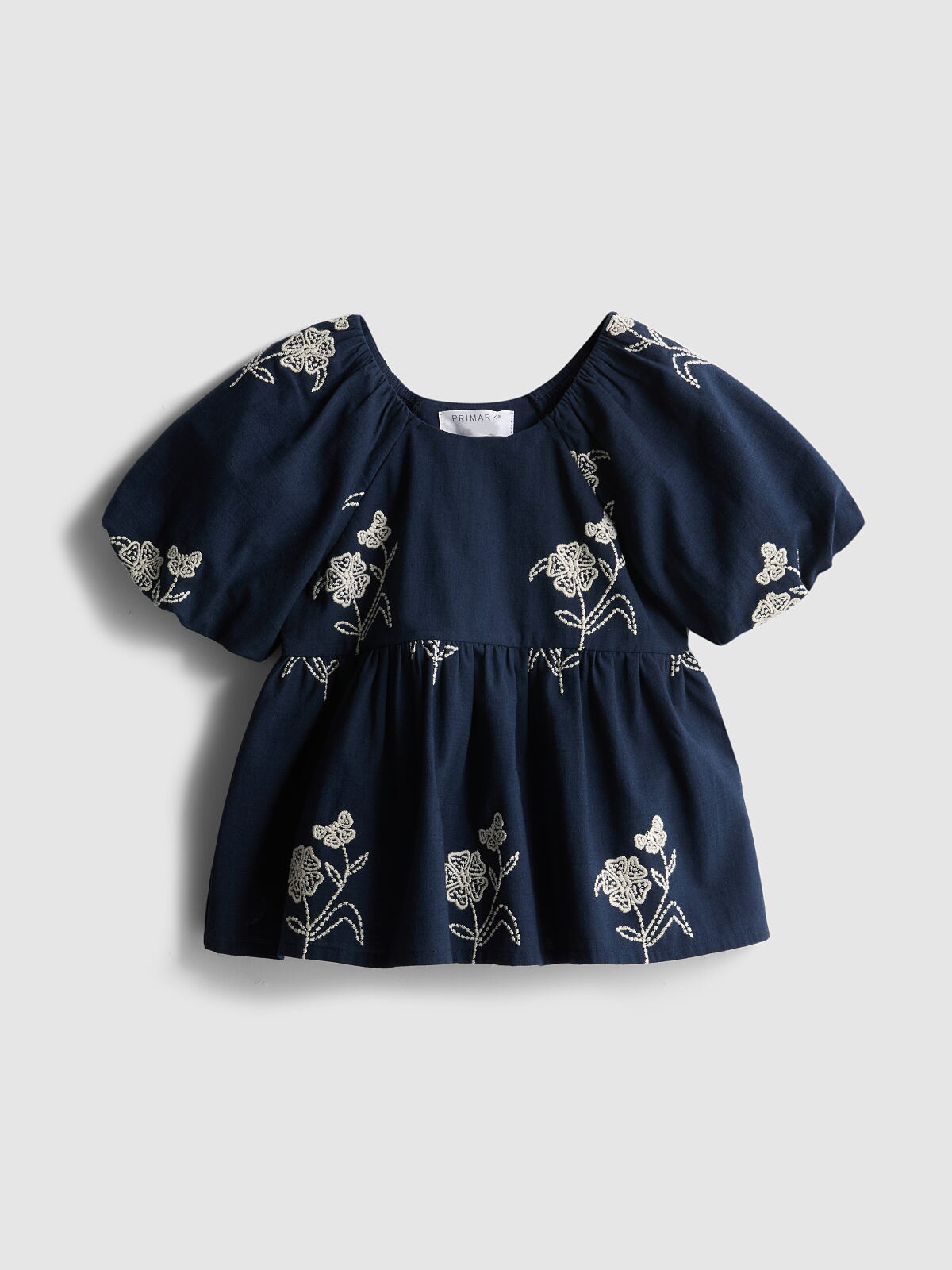 PRIMARK FLORAL BLOUSE NAVY £7 €10 $14 RON50 PLN43 CZK260