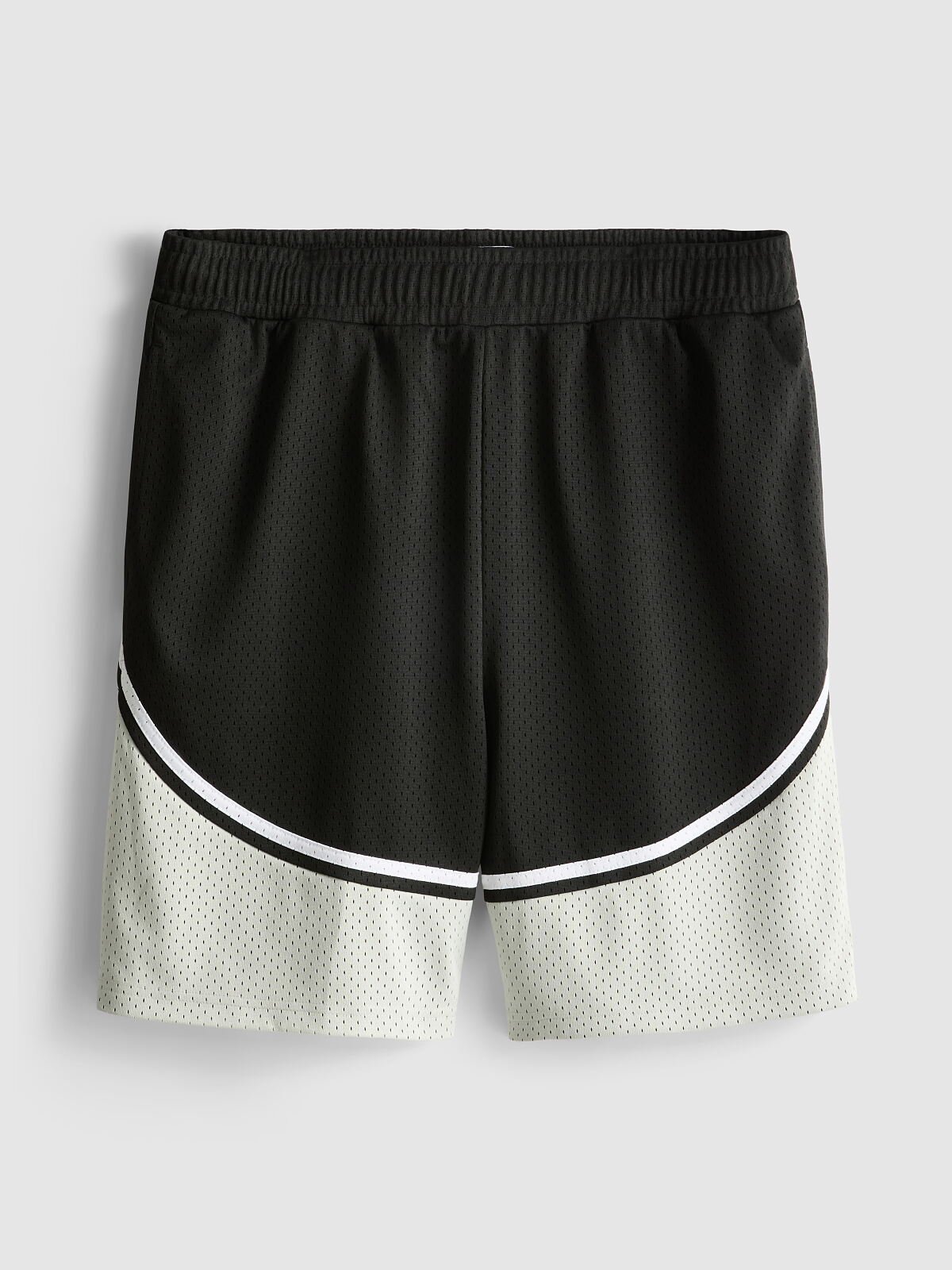 PRIMARK MESH SHORT, €16 (3)