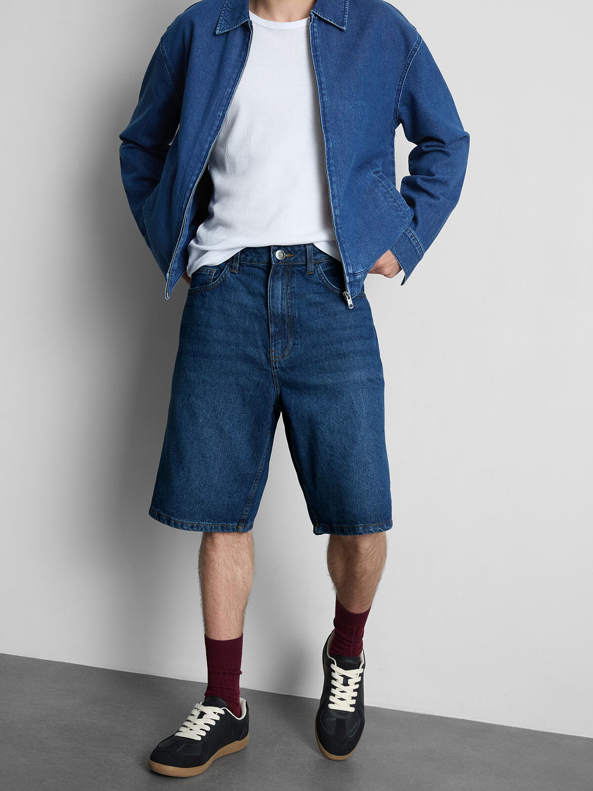 PRIMARK RELAXED DENIM SHORT, €20 (5)