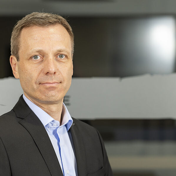 Markus Streibl, Senior Vice President Optical Elements