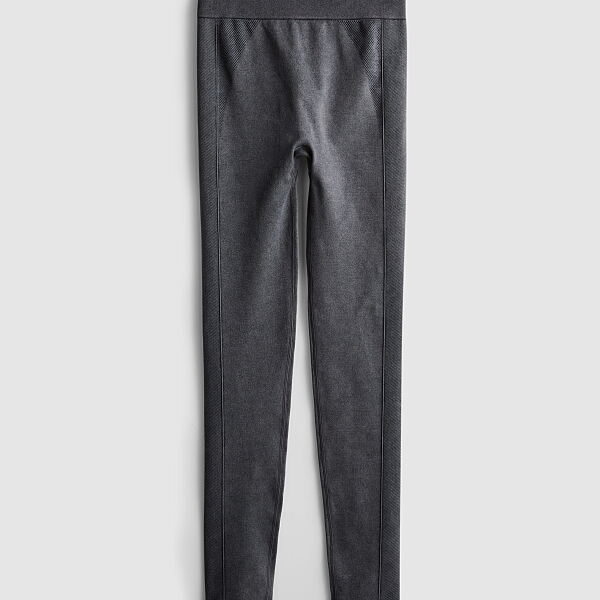 PRIMARK ACID WASH LEGGING, $17 RON60 HUF4400 PLN50 CZK310 €(NE)14 €13 £11