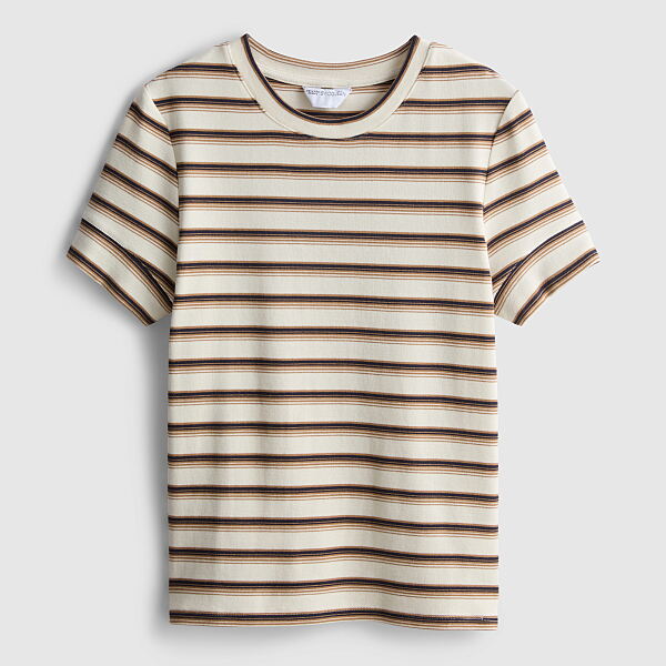 PRIMARK PRESENTS BY COLEEN SNUG TEE, £6, €8, €(NE)8, RON40, PLN34, CZK520 (3)