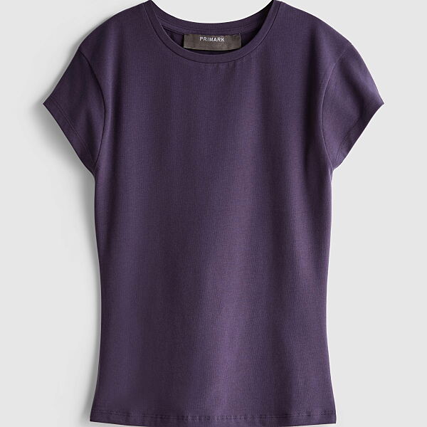 PRIMARK FITTED TEE PLUM £4 €5 NE€6 �8 RON25 PLN22 CZK130