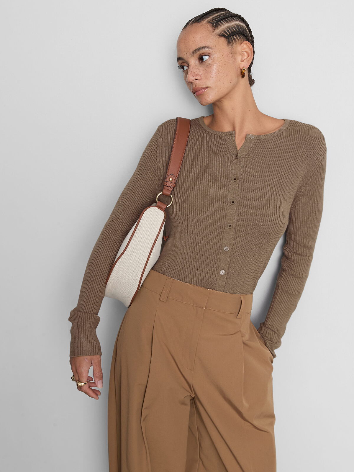 PRIMARK CARDIGAN BROWN £8 €10 NE€10 �12 RON44 PLN39 CZK235