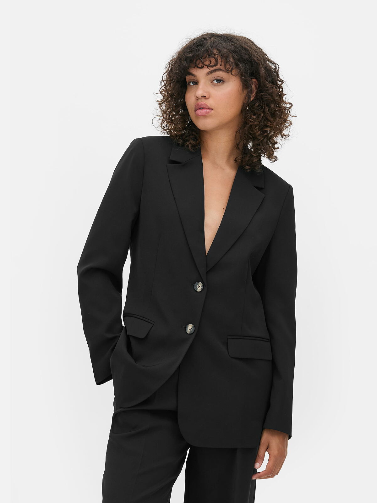 PRIMARK BLAZER BLACK £24 €26 NE€30 �35 RON125 PLN115 CZK675