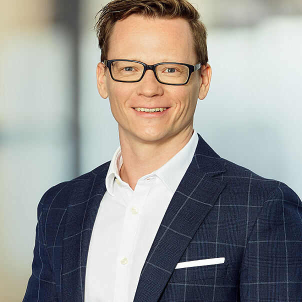 Alexander Zottl, EY-Parthenon Österreich