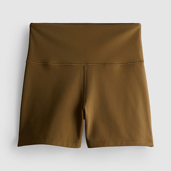 PRIMARK Buttery Soft Micro Short Yellow Brown £8, €10, $14, 50RON, 3800HUF, 43PLN, 260CZK