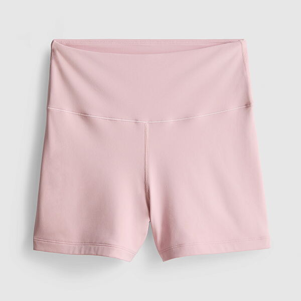 PRIMARK Buttery Soft Micro Short Pink £8, €10, $14, 50RON, 3800HUF, 43PLN, 260CZK