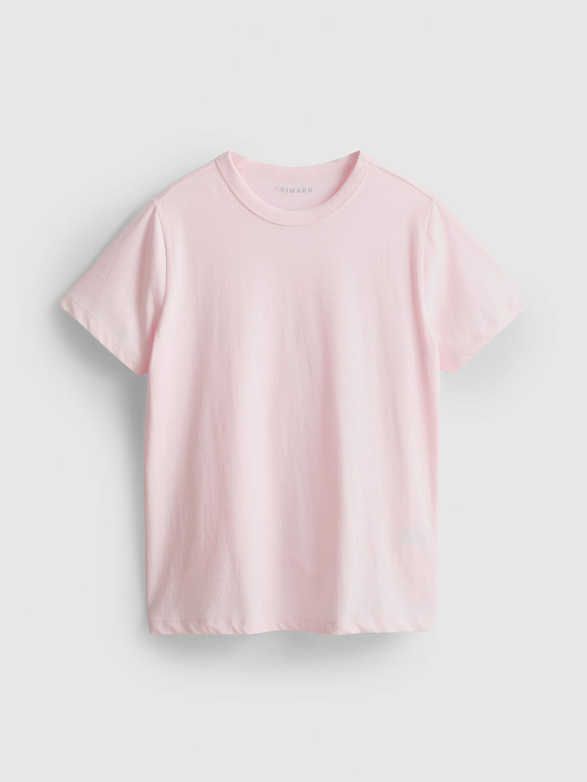 PRIMARK PINK TEE, £3, €3.50, NE ONLY €4, �5, RON17, PLN15, CZK90, HUF1300