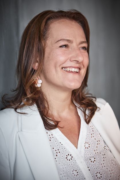 Virginia Lo Re_TrendAI_Director of Sales Enterprise