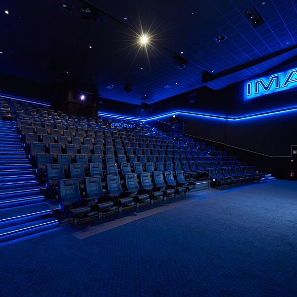Die Cineplexx IMAX Säle stehen rechtzeitig für die kommenden Filmhighlights zur Verfügung.
