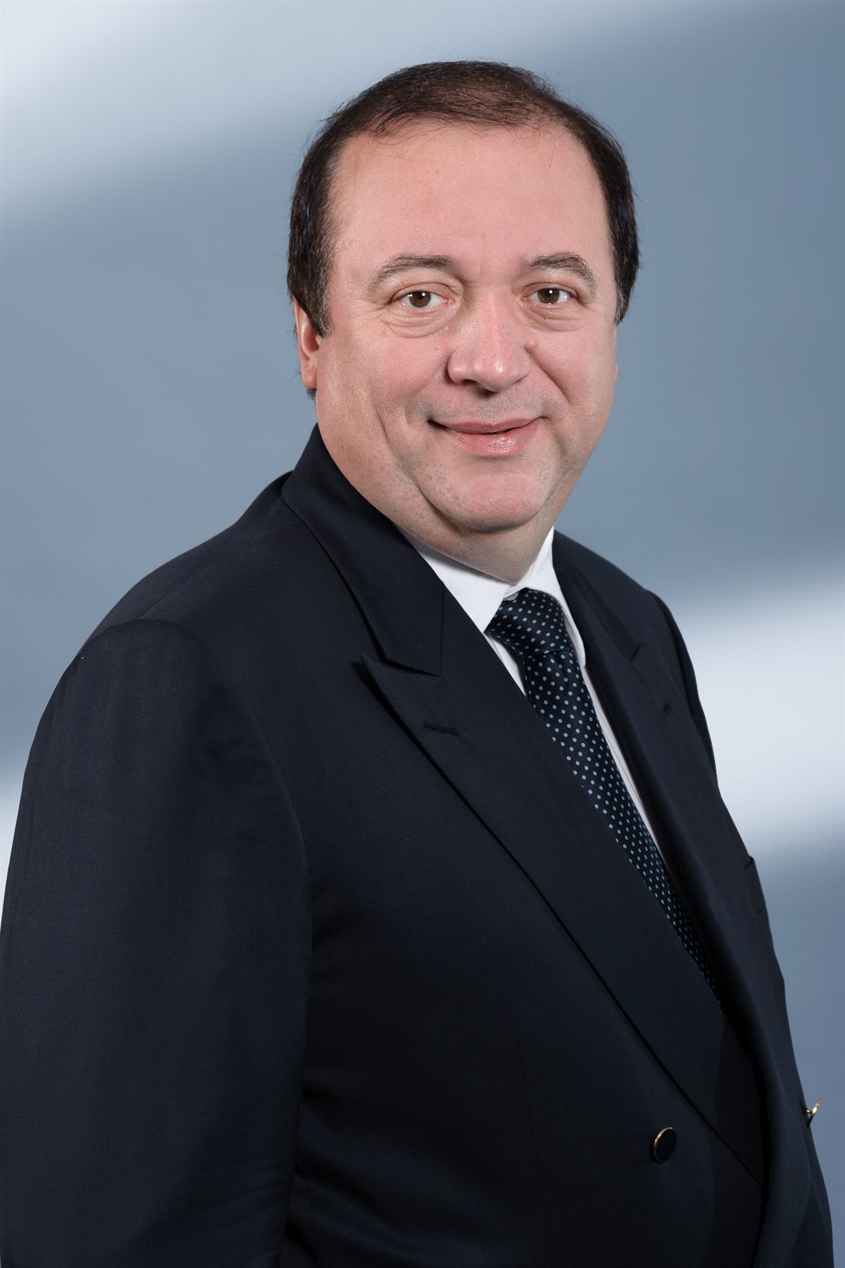 Dieter Waldmann, EY