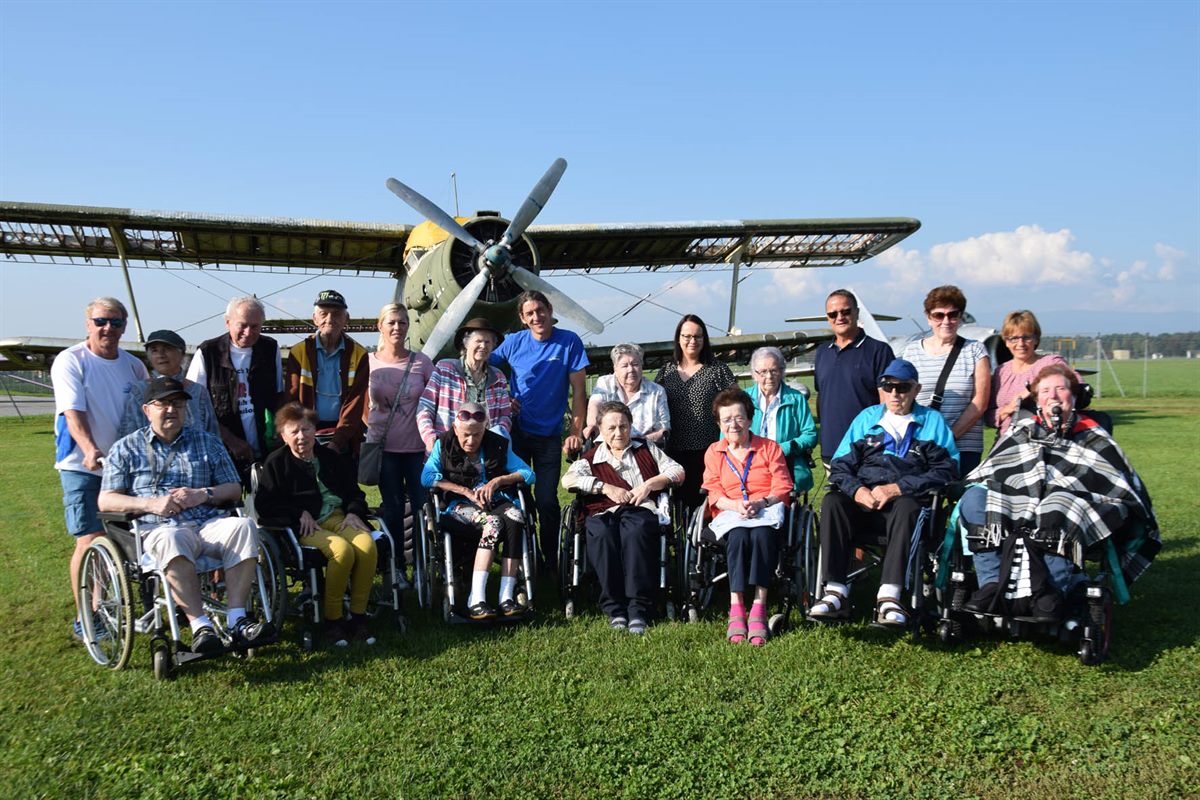 secu_PA_Gratkorn Jahreswunsch Flugzeugmuseum_Presse1