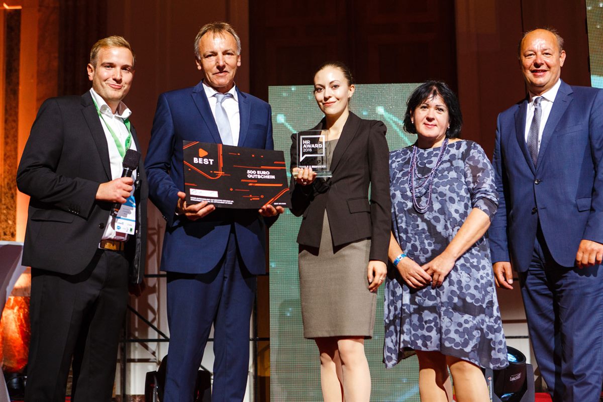 secu_PA_Verleihung HR Award_Presse1