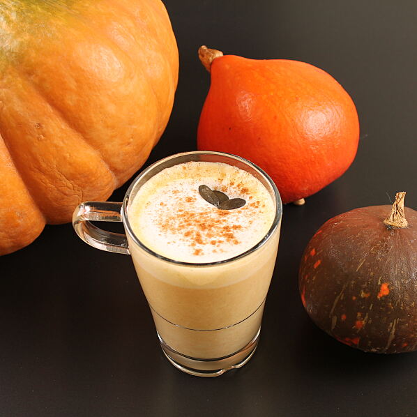 Das Superfood zum Trinken mit wärmenden Gewürzen: Pumpkin Spice Latte.