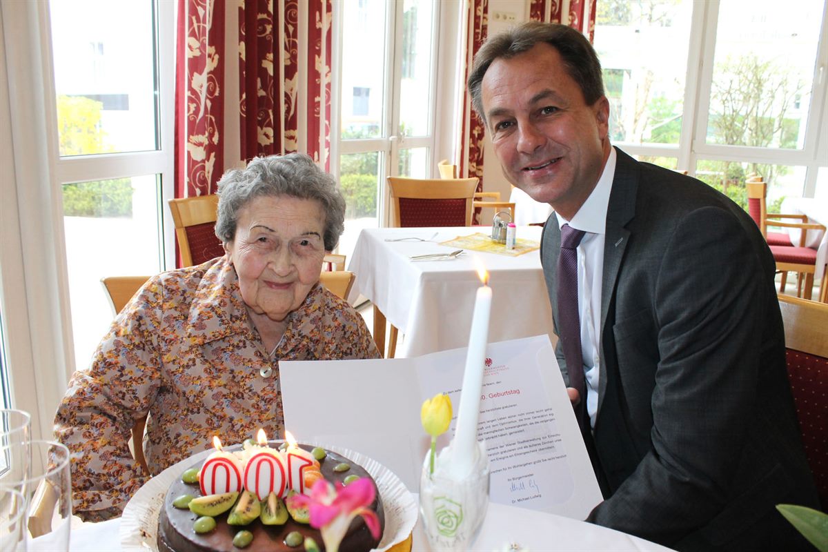 secu_PA_Grinzing _100.Geburtstag_Presse1