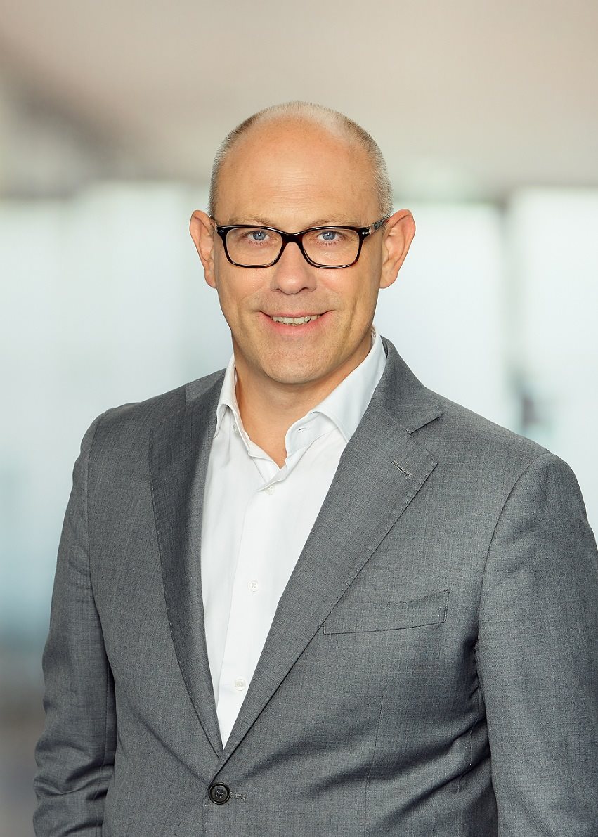 Oliver Suchocki, EY Österreich