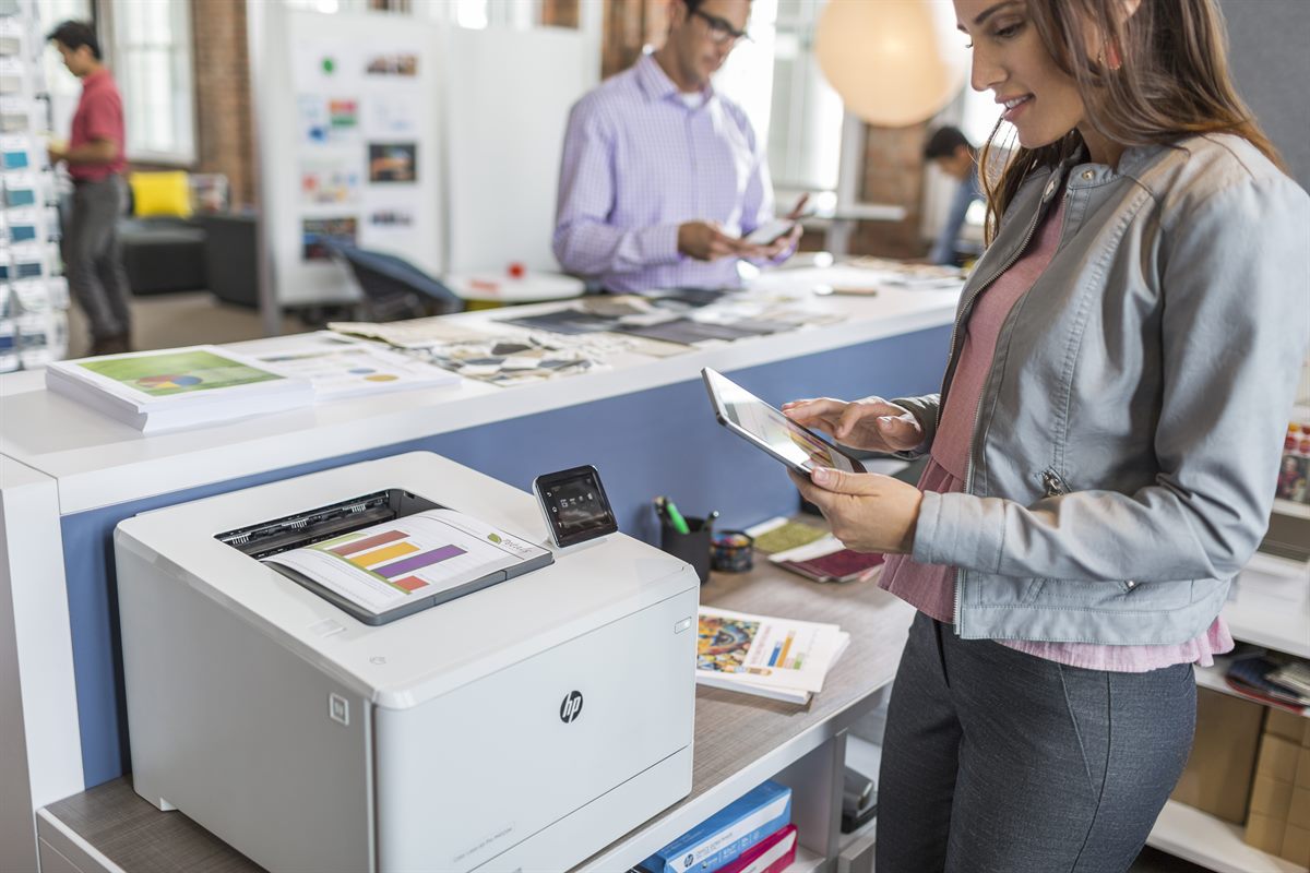 HP_M452dw_office
