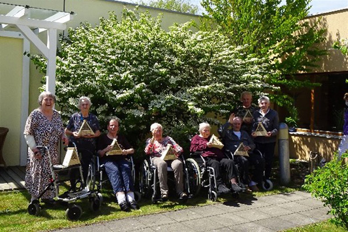 secu_PA_Stegersbach_Bienenhotel Presse1