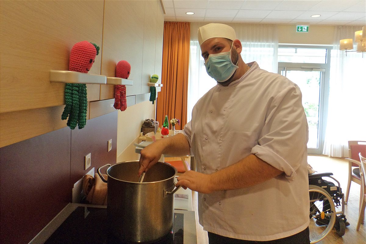 secu_PA_Ternitz_Marmelade kochen_Presse 2