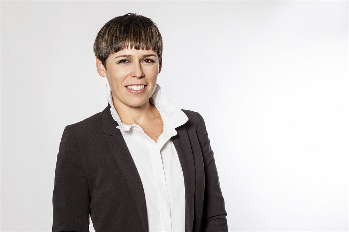 EYLaw_Christina Schrott