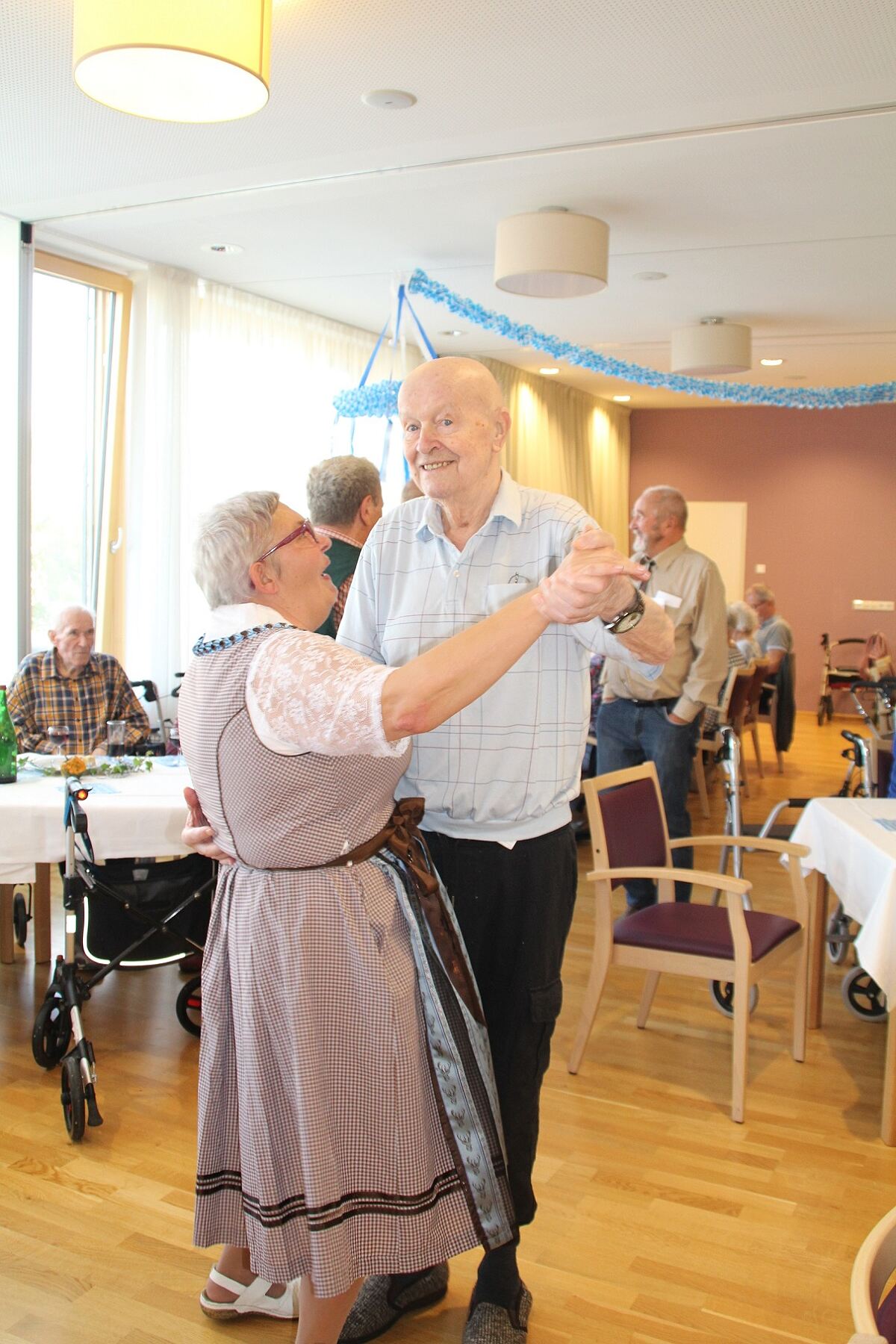 secu PA Traiskirchen Oktoberfest Presse2