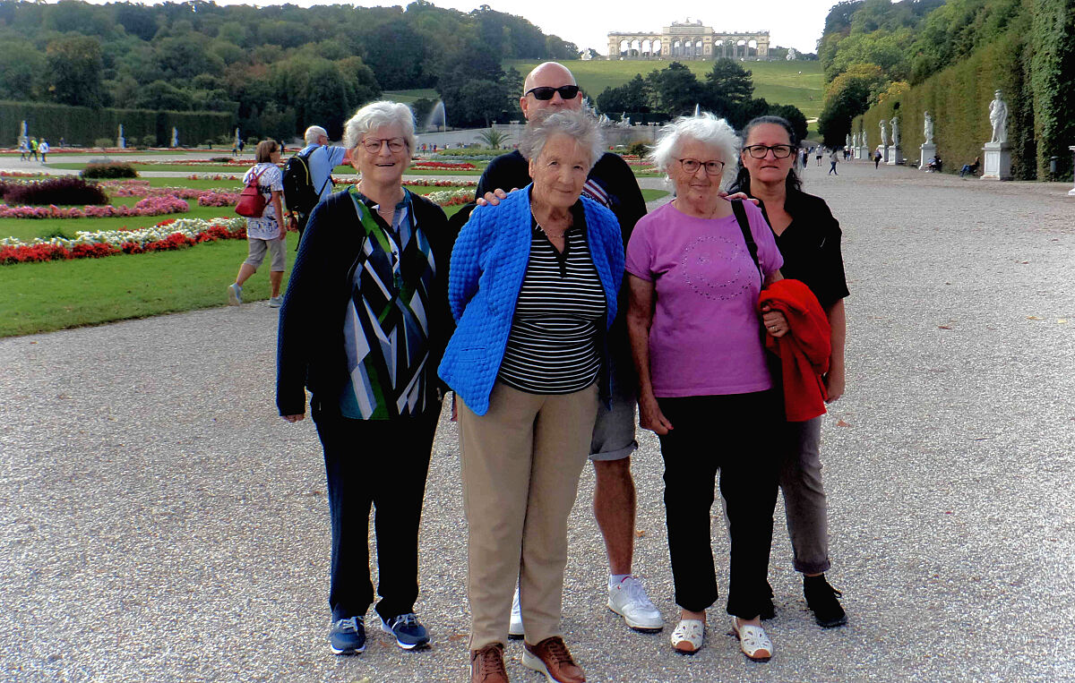 secu_PA_Ternitz_Ausflug Schönbrunn_Presse 1