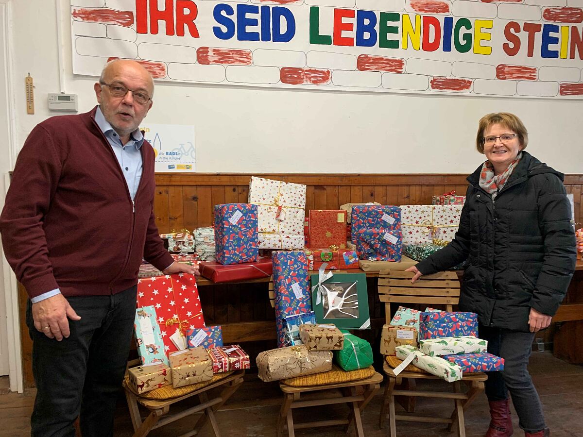 secu_PA_Krems Ringstrasse_Weihnachts Charity_Presse 1