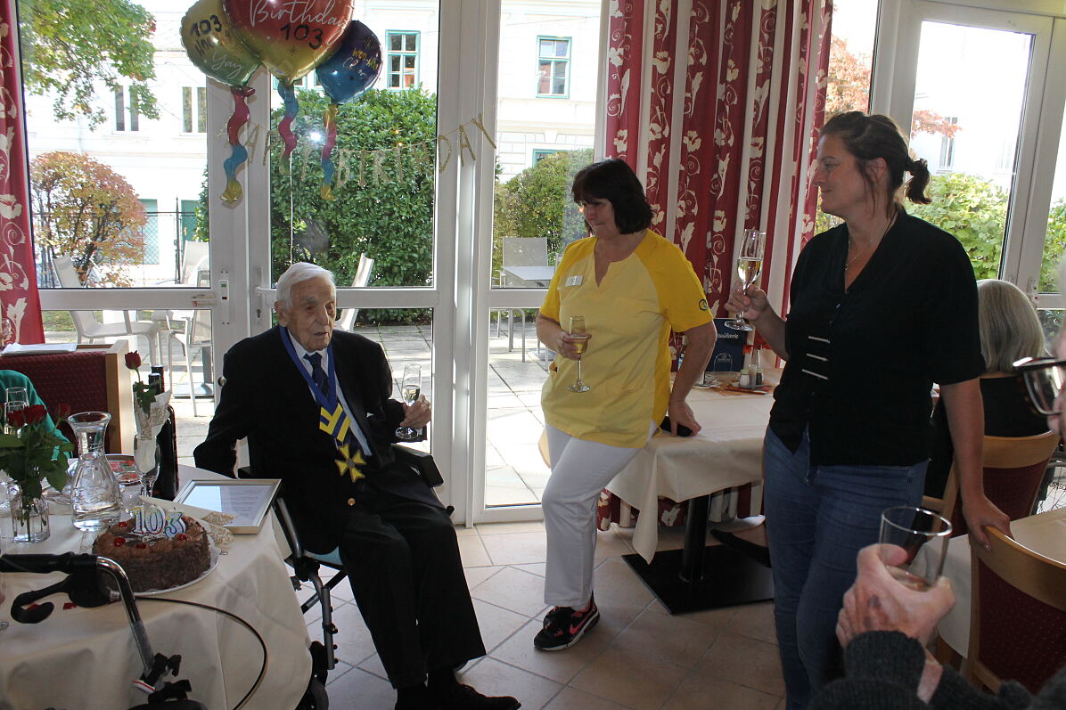 secu_PA_Grinzing_Geburtstag_Presse2