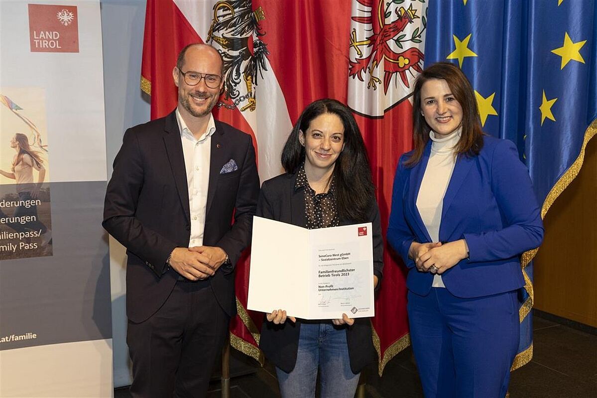 secu_PA_Tirol_Auszeichnung famillienfreundlichster Betrieb_Presse 3