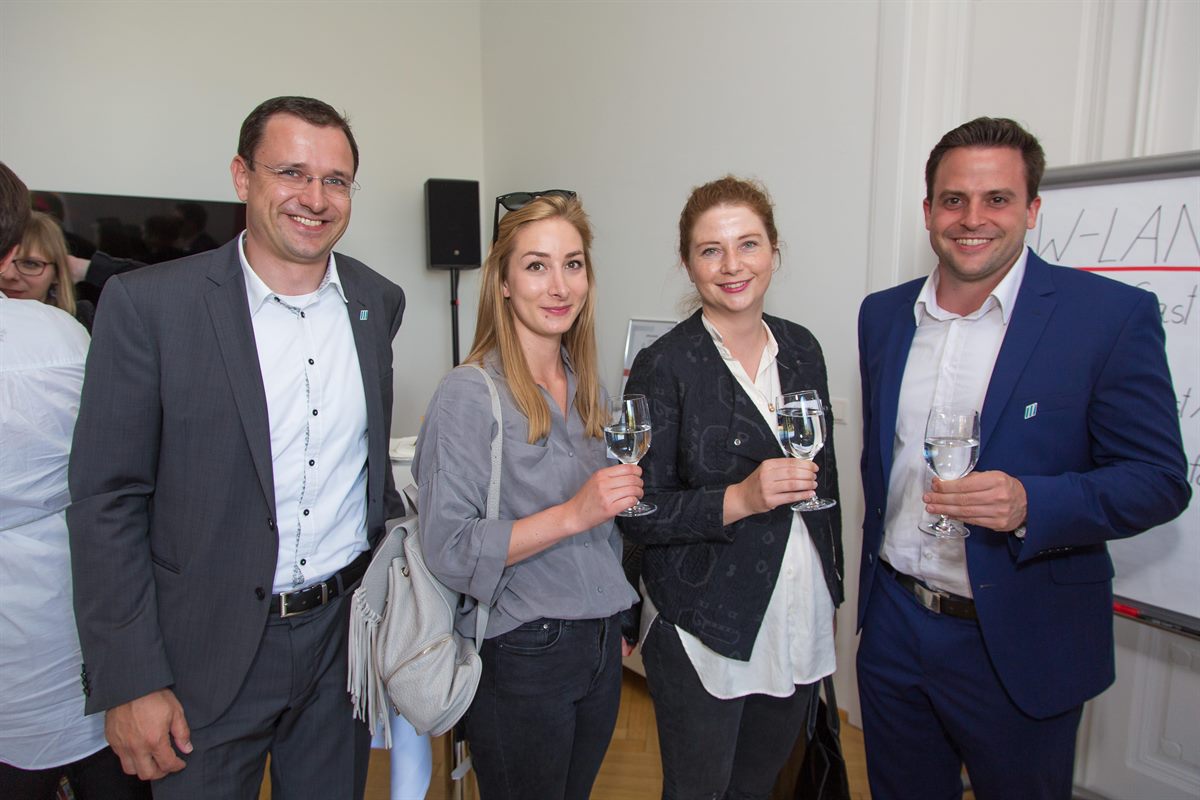 ikp_kom.update_VIE_Presse4