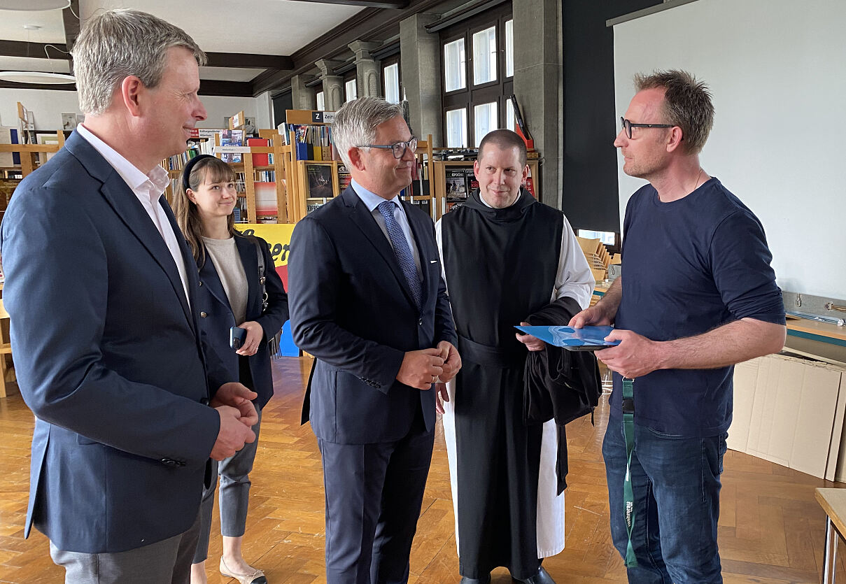 Besuch Magnus Brunner 2024 Collegium Bernardi_2