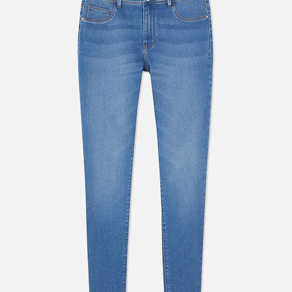 PRIMARK  Denim Blue Entry Skinny £9, €10, �10, PLN43, CZK260, RON50