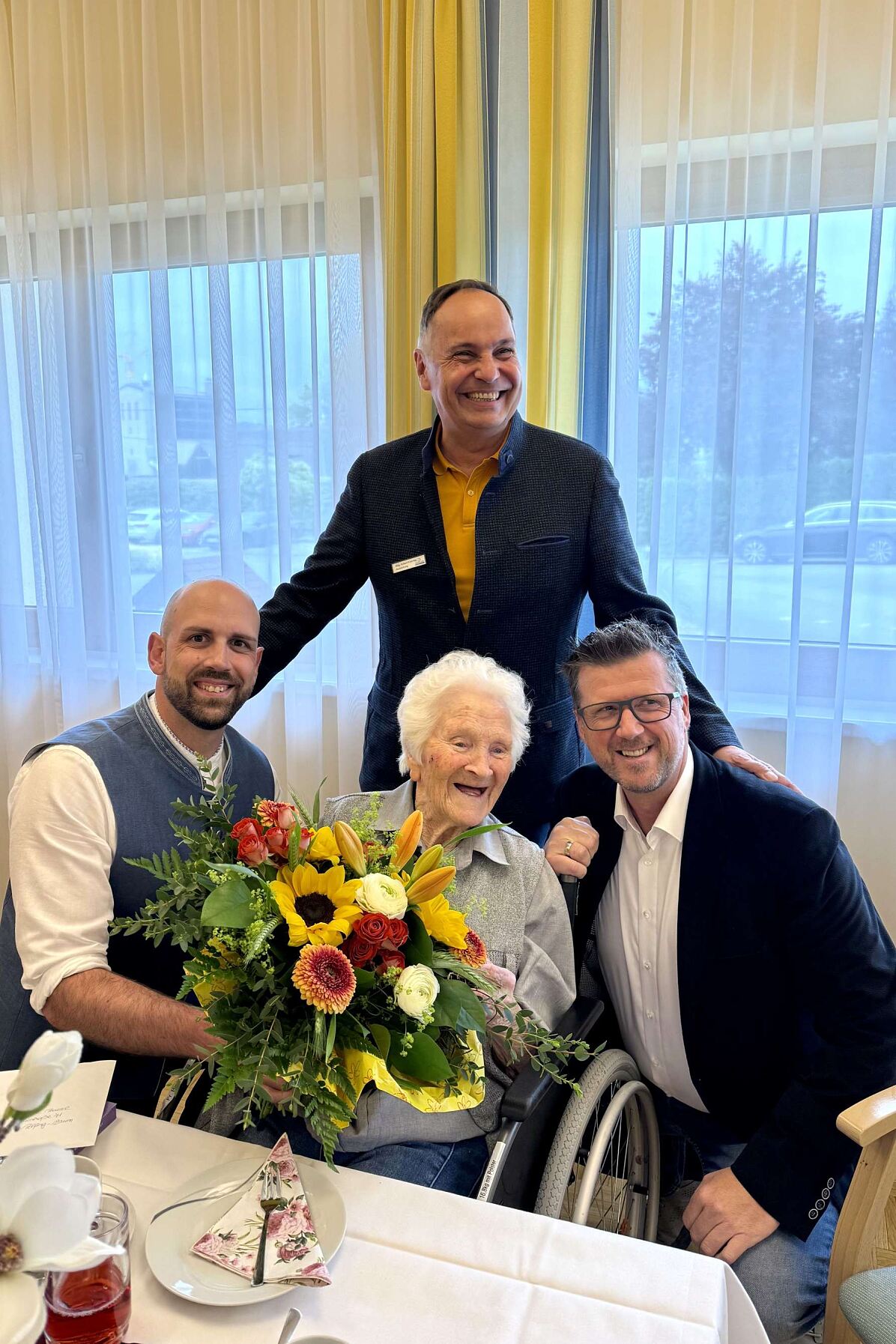 secu_PA_Pölfing-Brunn_100. Geburtstag_Presse 1