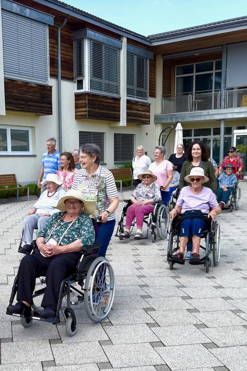 secu_PA_St. Veit Südsteiermark_Rollstuhlausfahrt_Presse 1