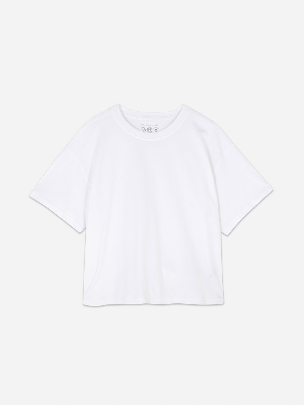 PRIMARK Cotton Boxy Tee, White, £5, €6, �8, RON30, PLN26, CZK155 (2)